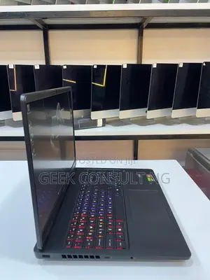 Laptop HP Omen 16 32GB AMD Ryzen 9 SSD 1T