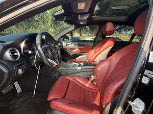 Mercedes-Benz C400 4Matic AWD Sedan (3.0L V6 7A) 2015 Black