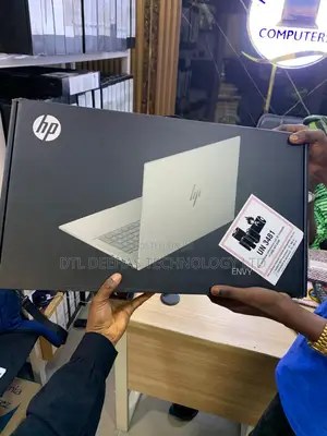 New Laptop HP Envy 17 32GB Intel Core Ultra 7 SSD 1T