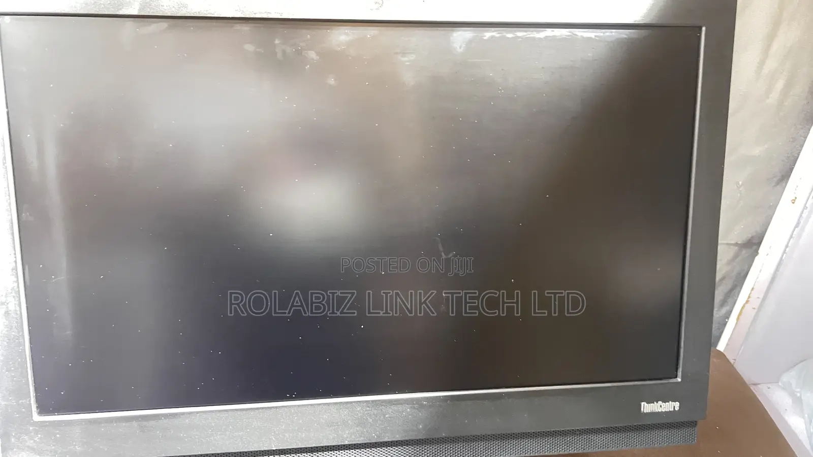 Lenovo ThinkCentre M810z AIO 8GB Intel Core I5 SSD 512GB