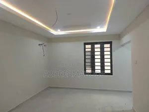 3bdrm Apartment in Ikeja Gra for rent