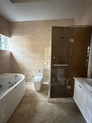 4bdrm Apartment in Royal Pine, Lekki Phase 2 for rent
