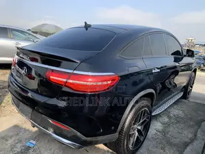 Mercedes-Benz GLE-Class 2017 Black