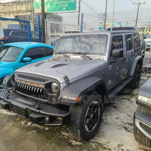 Jeep Wrangler Sahara 4x4 2016 Silver