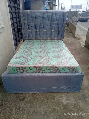 Strong 4x6ft Bed Frame and Bed