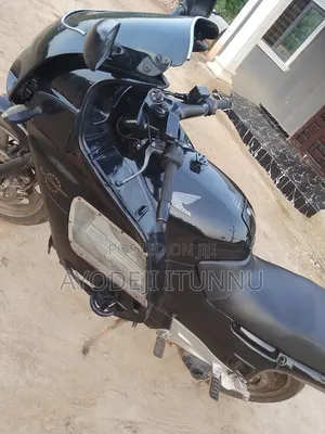 Honda 2006 Black