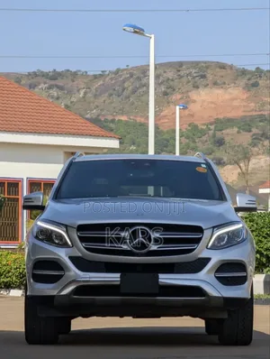 Mercedes-Benz GLE-Class 2017 Silver