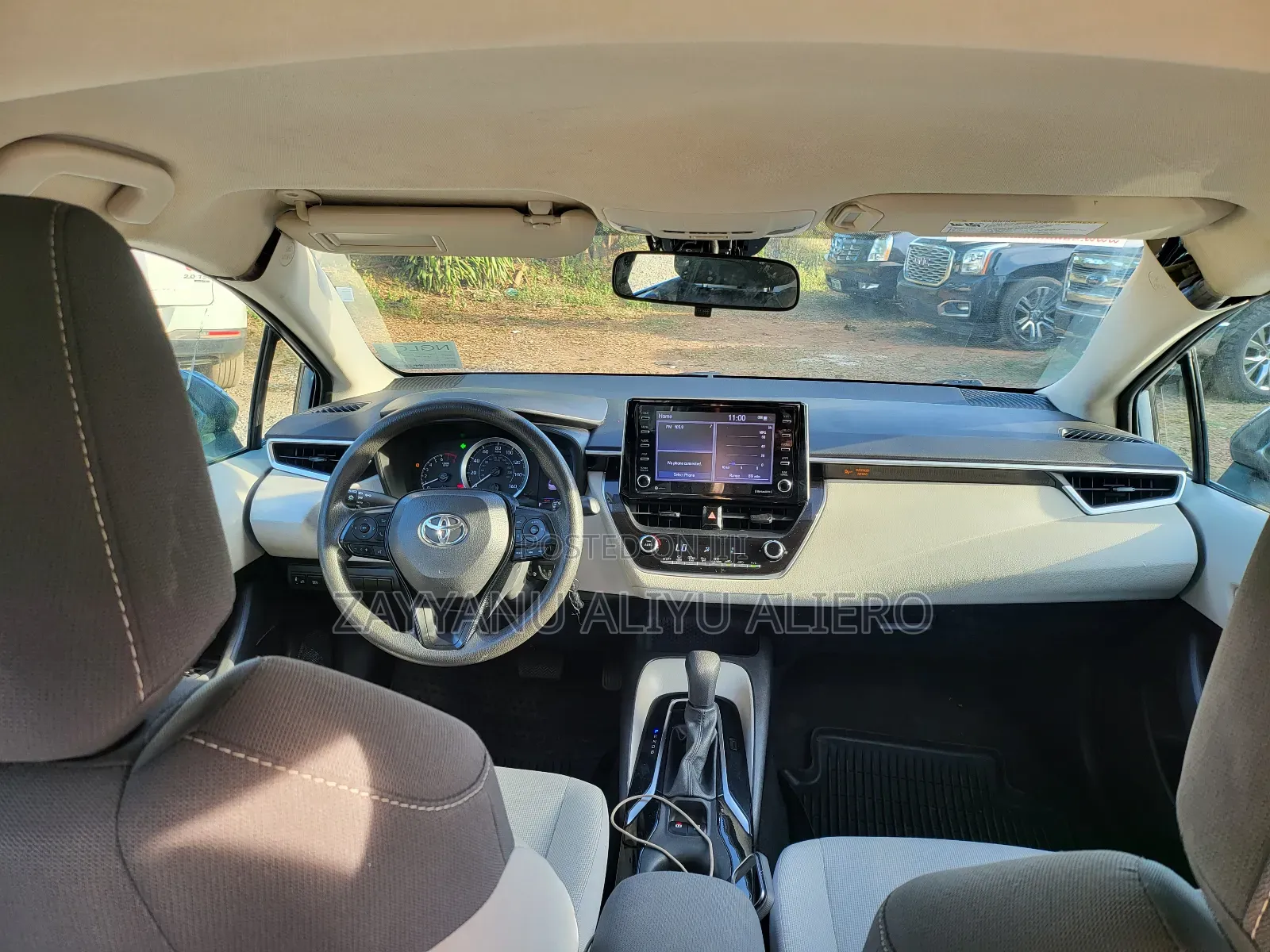 Toyota Corolla LE 2021 Gray