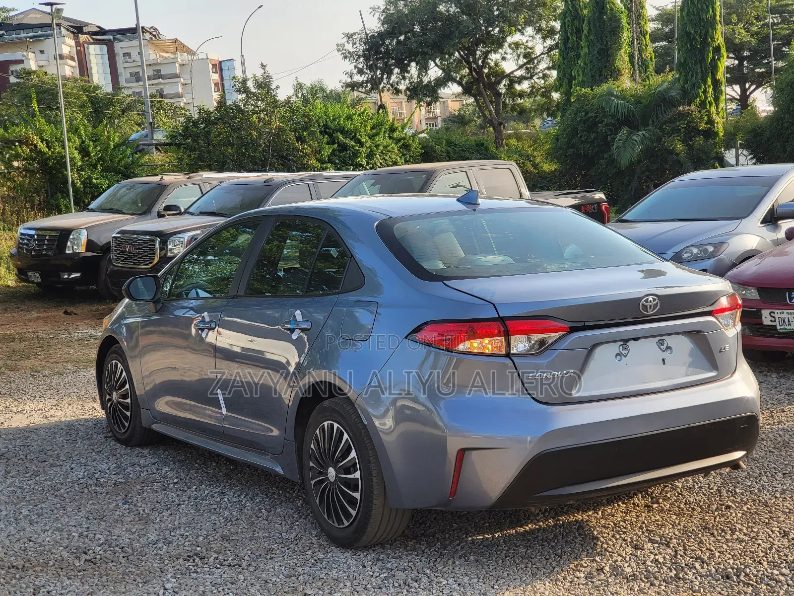 Toyota Corolla LE 2021 Gray