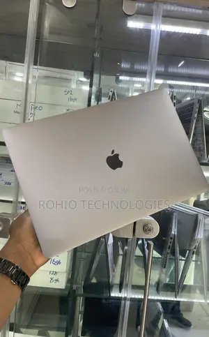 Laptop Apple MacBook Pro 2019 32GB Intel Core I9 SSD 1T