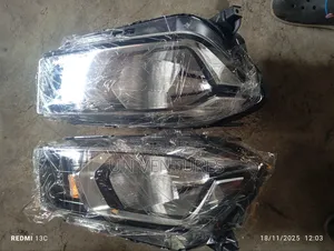Head Light Mg T60 2015