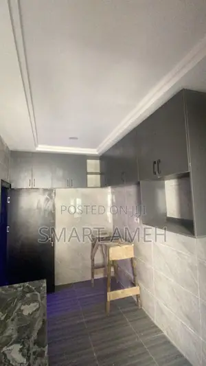 2bdrm Block of Flats in News Engineering, Dawaki for rent