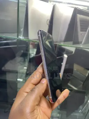 Apple iPhone X 64 GB White
