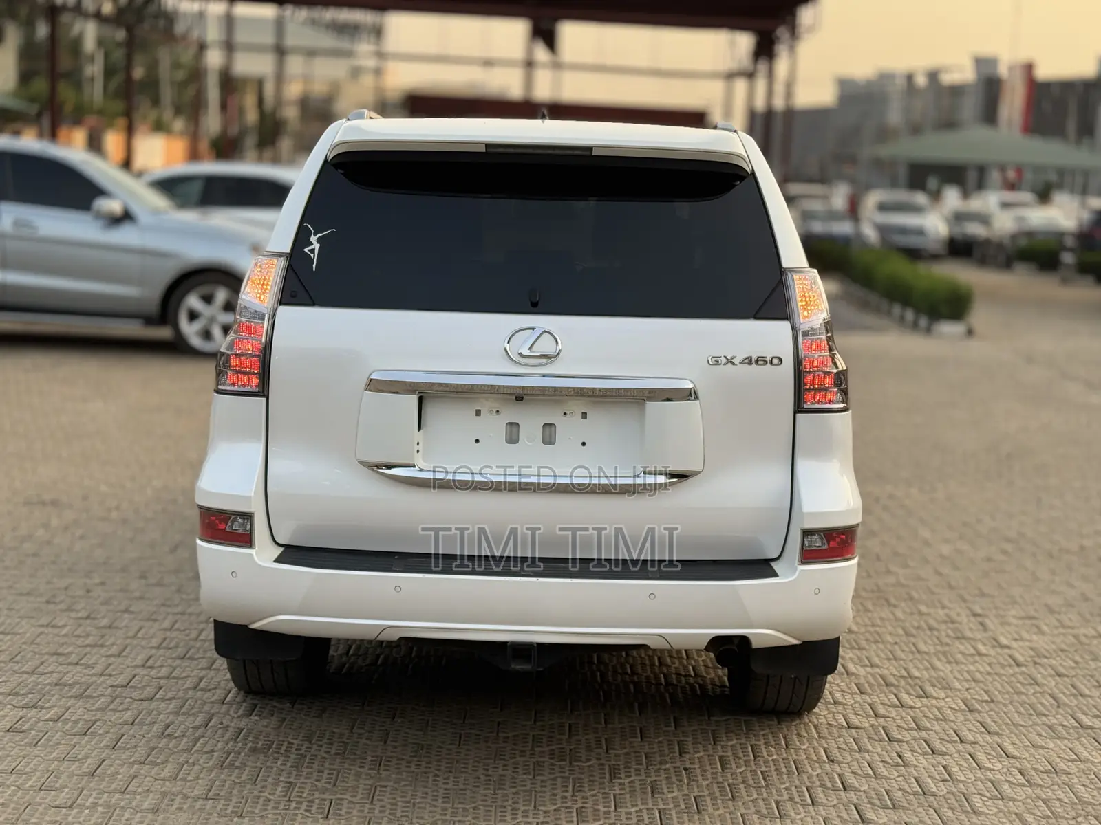 Lexus GX 460 Luxury 2016 White