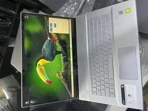 Laptop HP Envy 17 16GB Intel Core i7 SSD 512GB