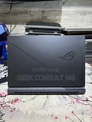 Laptop Asus ROG Strix G17 32GB Intel Core i9 SSD 2T