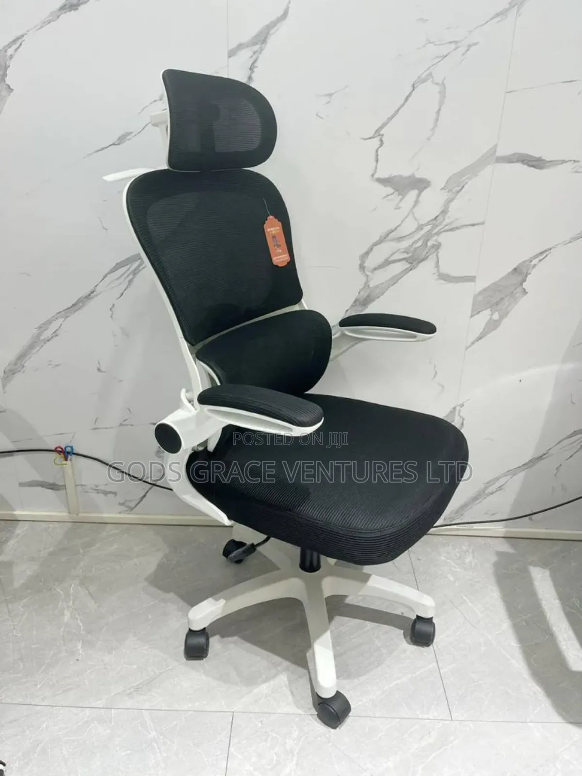 Swivel Executive Office Relaxing Chair