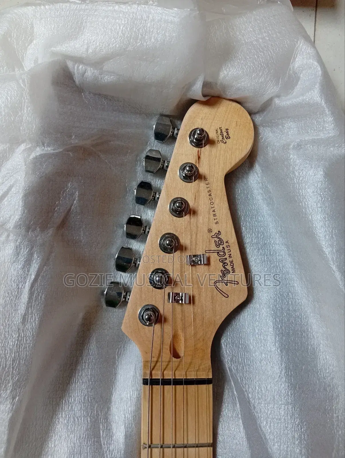Fender Stratocaster Electric Guitar