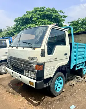 Toyota Dyna 150 Old Model Registered Truck Dropped Sided Bucket