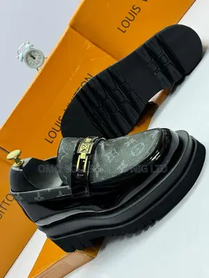 Luxury Louis Vuitton Black Men’S Leather Shoe – Fully Boxed