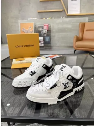 Louis Vuitton Sneakers