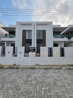 4bdrm Duplex in Ajah Lekki Lagos for sale