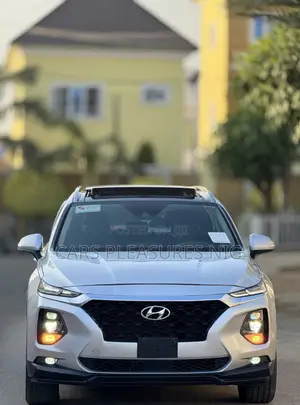 Hyundai Santa Fe 2019 Silver