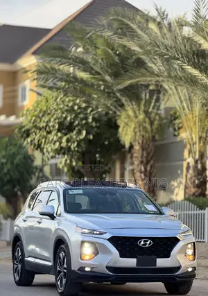 Hyundai Santa Fe 2019 Silver