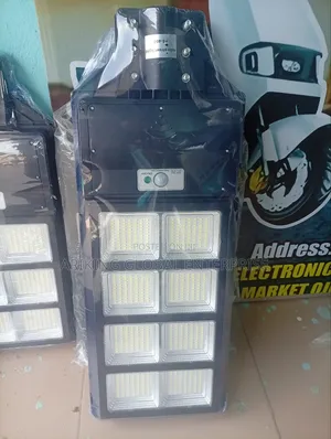 Brand New 400watts All in One Solar Light System
