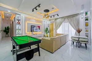 Luxury 2 Beds Apartment With Cityview At Ikate
