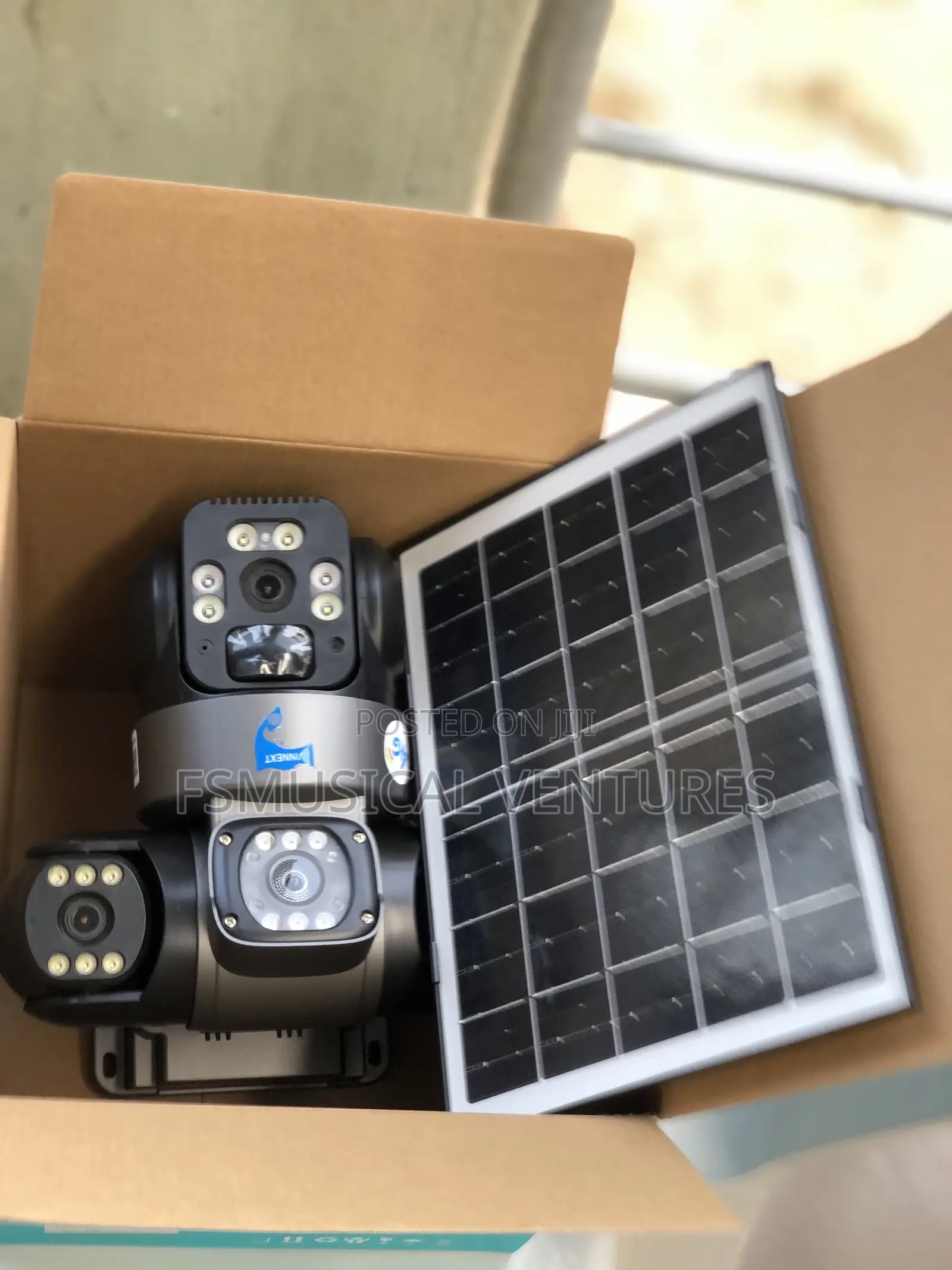 V380pro 3 Adjustable Lens Solar CCTV Camera
