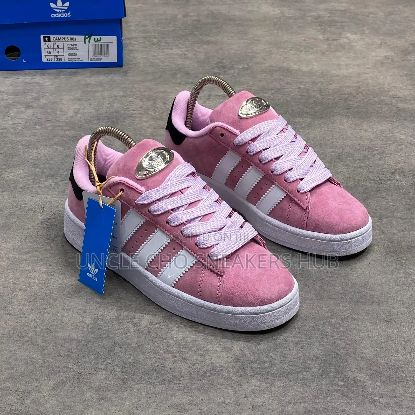 Adidas Campus 00s