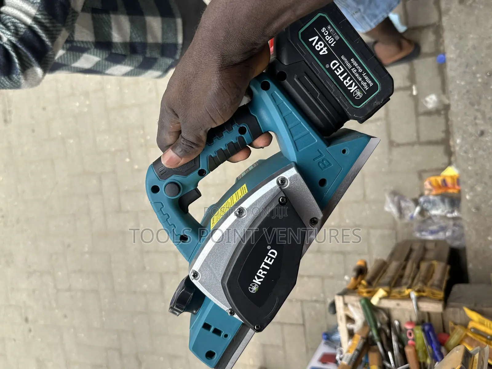 Cordless Planer