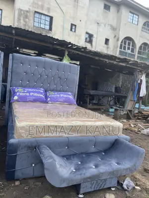 Bedframe and Mattress 4.5x6