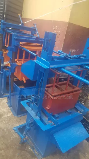 Block Moulding Machine With 3hp Vibrator Motor