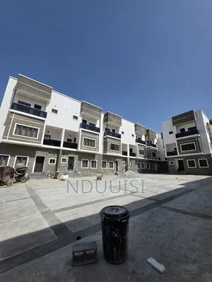 4bdrm Duplex in Asokoro for sale