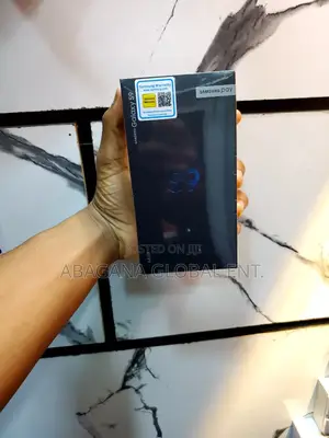 New Samsung Galaxy S9 64 GB Black