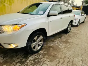 Toyota Highlander 2013 White