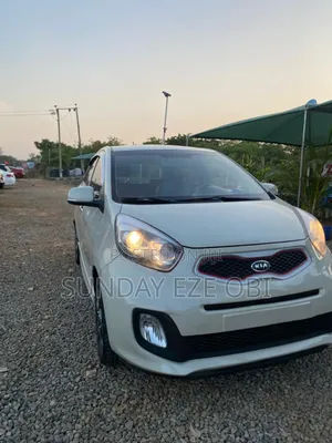 Kia Picanto 2012 Off white