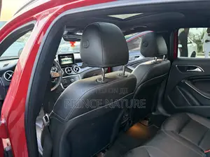 Mercedes-Benz GLA-Class 2017 Red