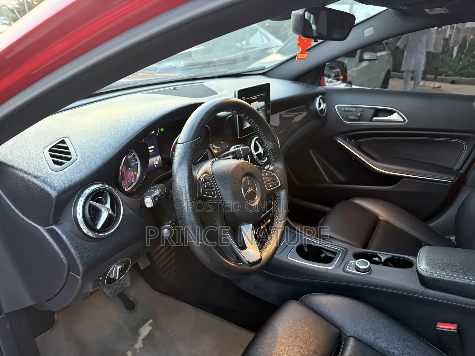Mercedes-Benz GLA-Class 2017 Red
