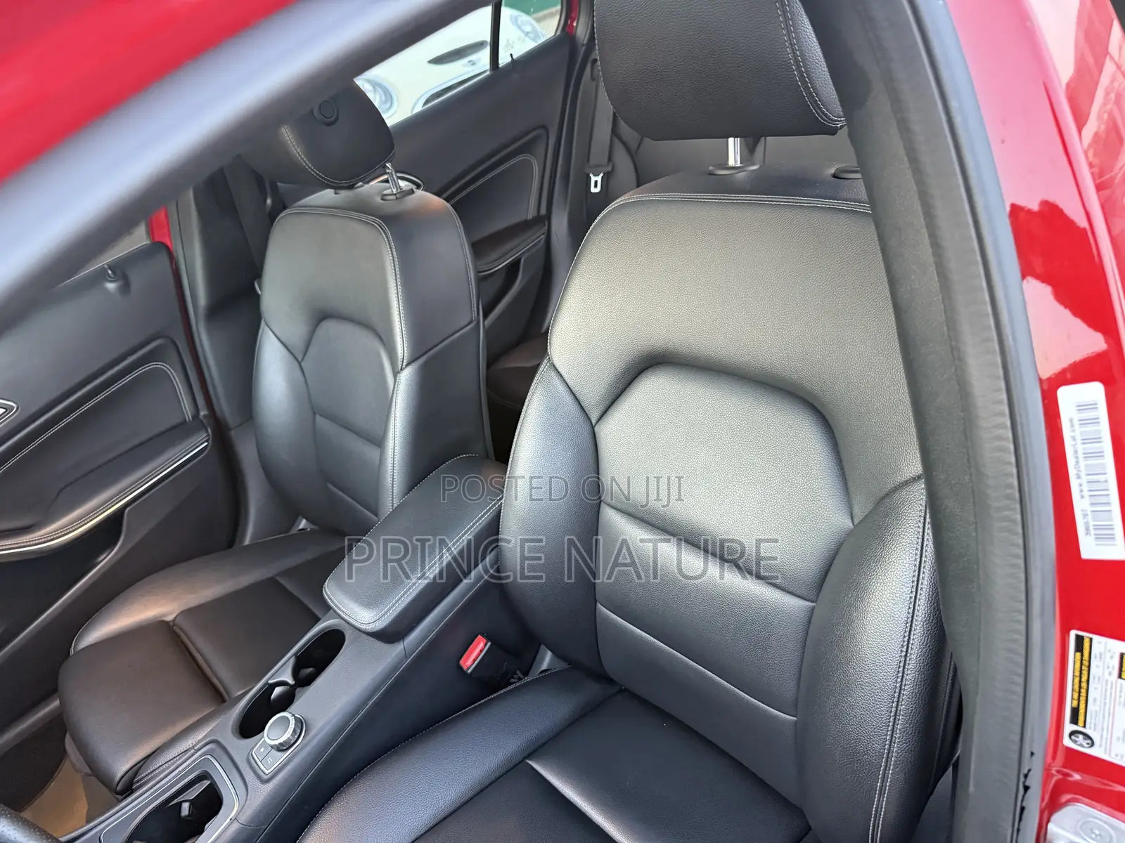 Mercedes-Benz GLA-Class 2017 Red