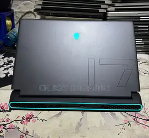 Laptop Dell Alienware M17 R4 32GB AMD Ryzen 7 SSD 1T