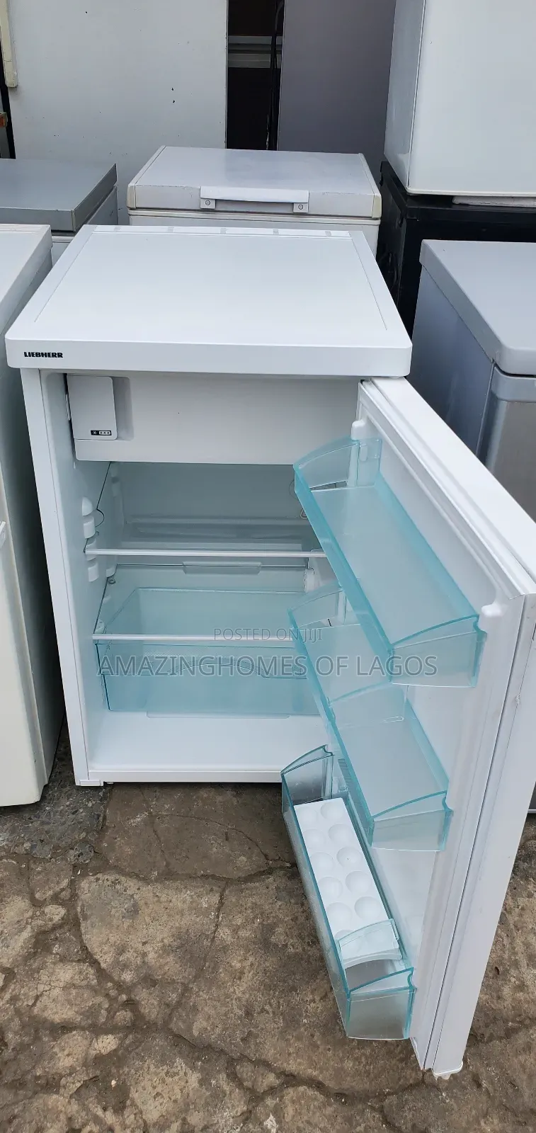 Liebherr Table Top Fridge With Mini Freezer 100l