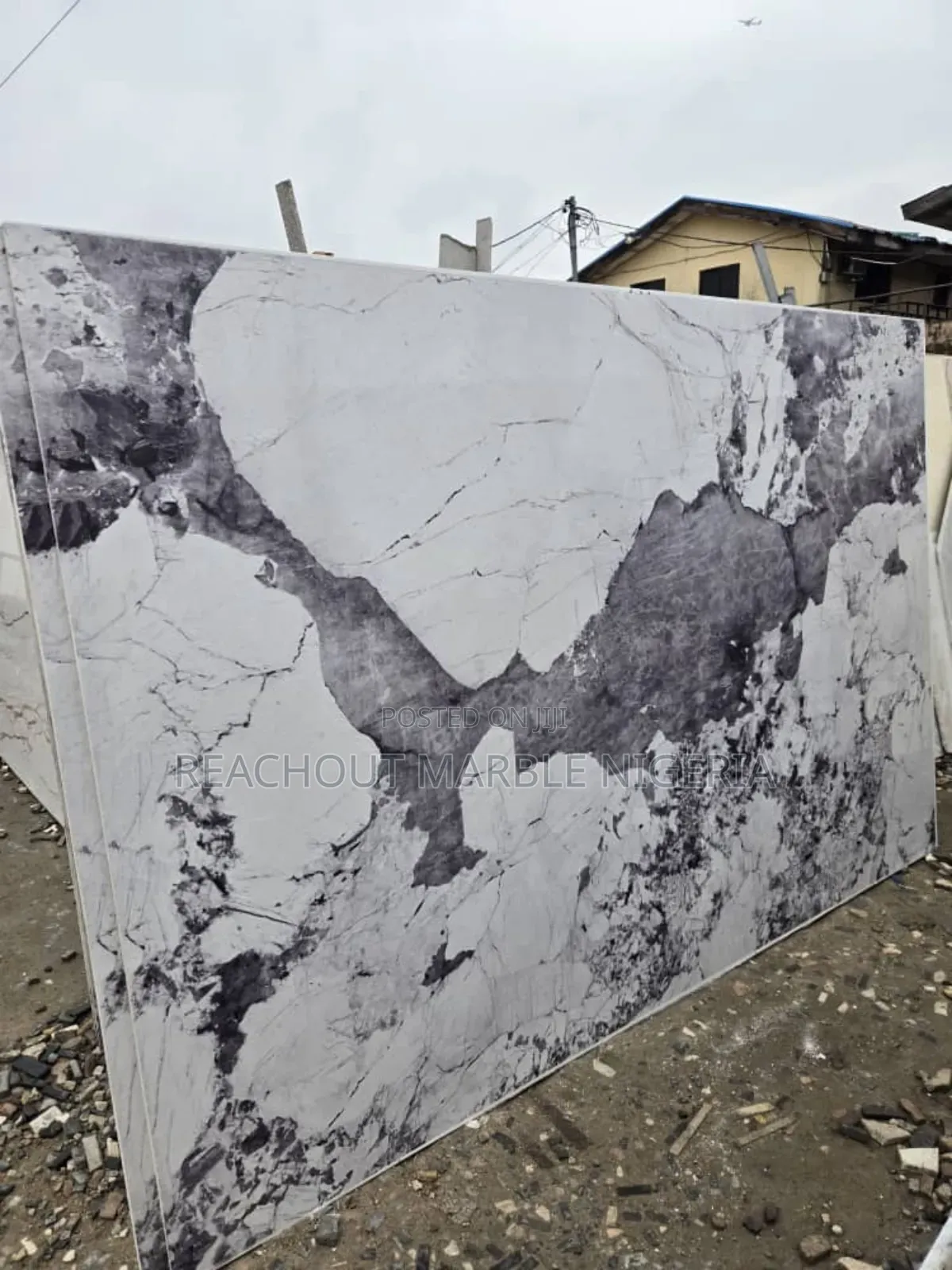 Ocean Wavy Quartz Countertop