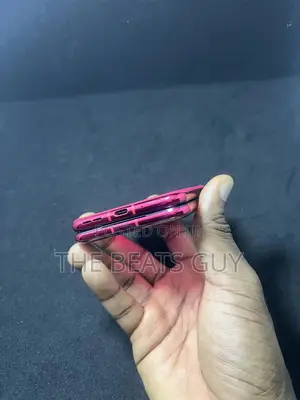 Motorola Razr (2023) 256 GB Red