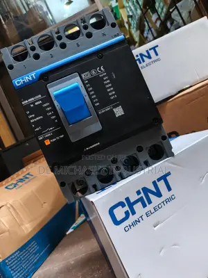 Chint 400a McCb Breaker 4pole