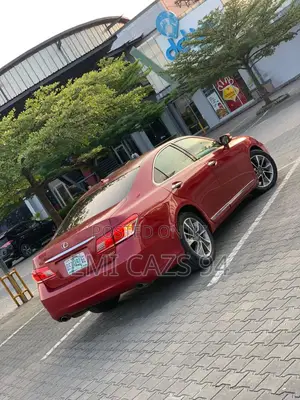 Lexus ES 350 2011 Red