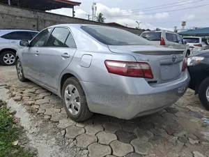 Toyota Camry SE 4dr Sedan (2.4L 4cyl 5A) 2009 Silver