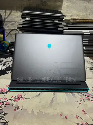 Laptop Dell Alienware M16 R1 32GB Intel Core i9 SSD 2T